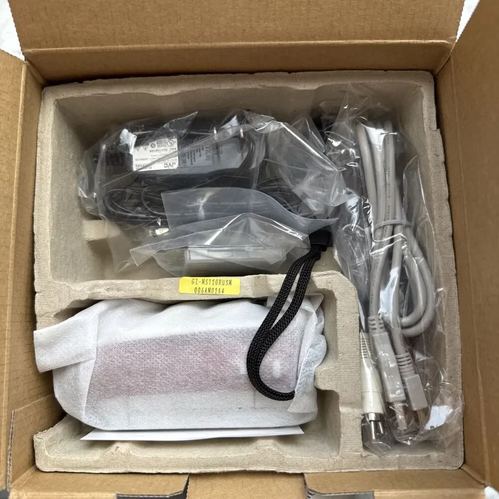 NEW JVC Everio GZ-MS120RU Red Dual Memory 35x Zoom Camcorder Open Box